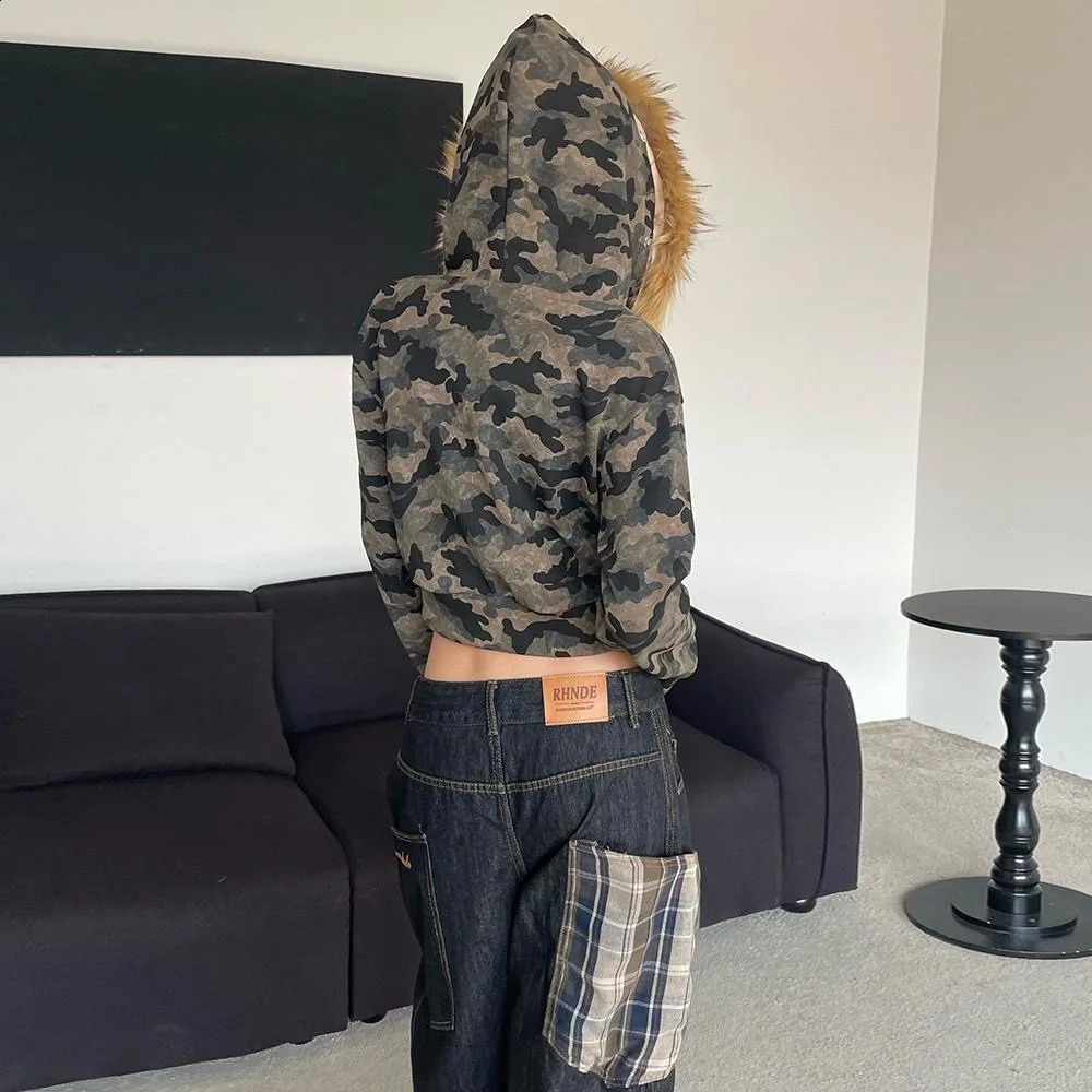 Streetwear Zipper Hoodie Camouflage Embroidered Glitter Y2K Womens Clothing Hip Hop Retro Harajuk Gothic Punk Cut Hoodie Sportswear 250422
