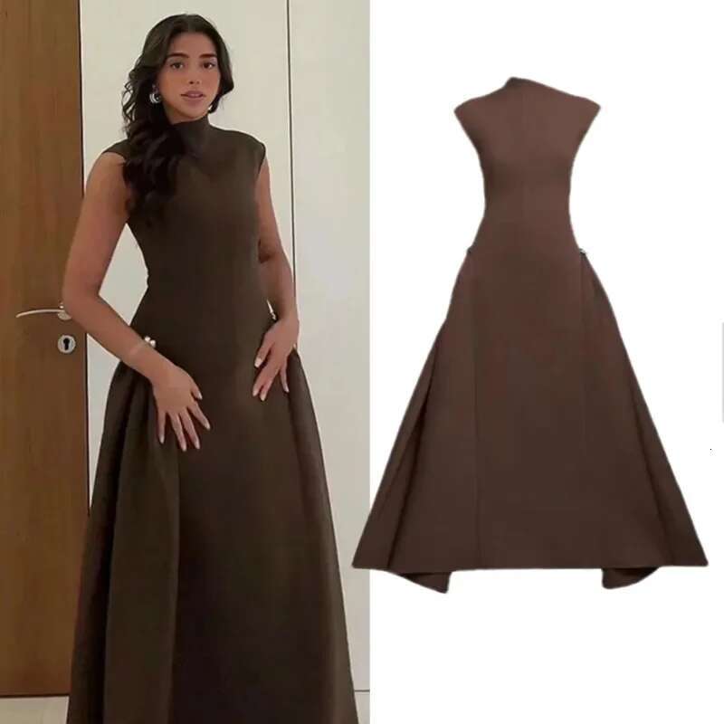 Elegant Oblique Collar Pleated A-Line Dress Women Fashion Solid Sleeveless Slim Long Dresses Female 2024 New Evening Party Gowns