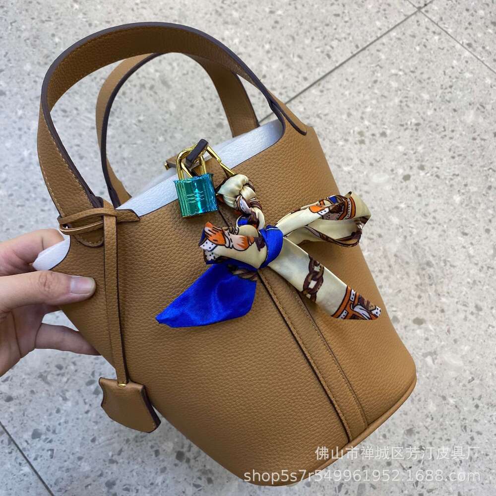 Designer Bag Cross Strap Lock Vegetable Basket Water Bucket Litchi Pattern Women S Handheld Single Cross Shoulder