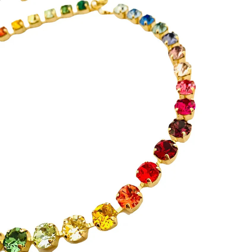 Exquisite geometric dyed small glass crystal necklace fashionable punk crystal necklace party jewelry 250420