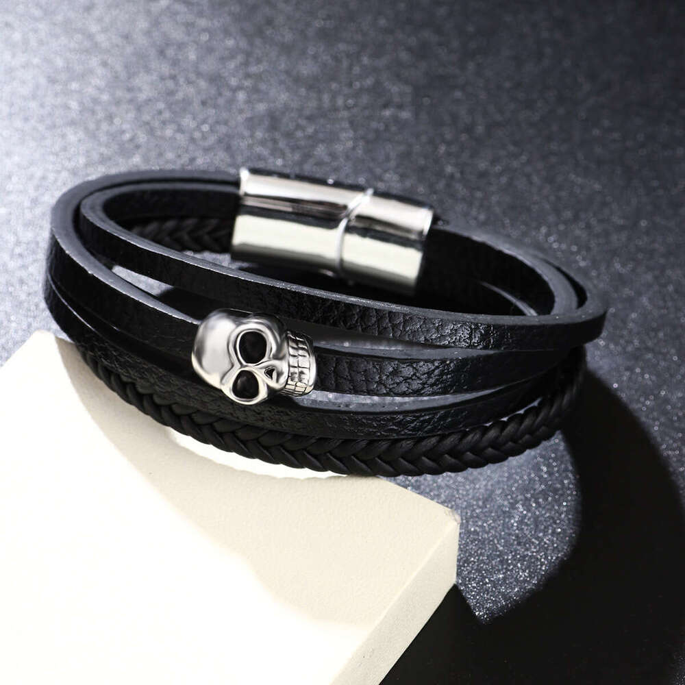 Explosive Punk Style Evil Alloy Magnetic Buckle Skull Head Bracelet