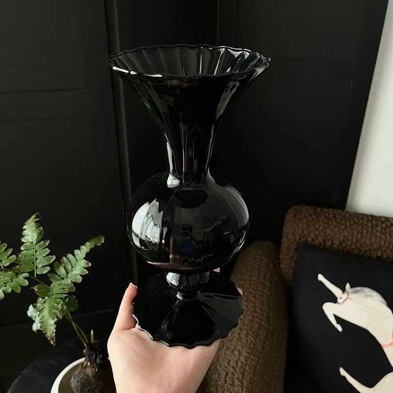 European Minimst Medieval Black Nitrate Glass Vase Living Room Bedroom Dining Table High-end Decoration Exquisite Ornaments C251124
