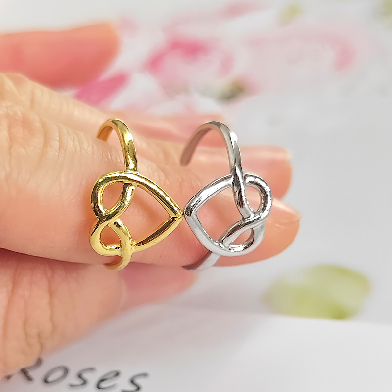 Top Source Design: Open Titanium Steel Knot Heart shaped Ring, Simple Ins Cold Wind Ring