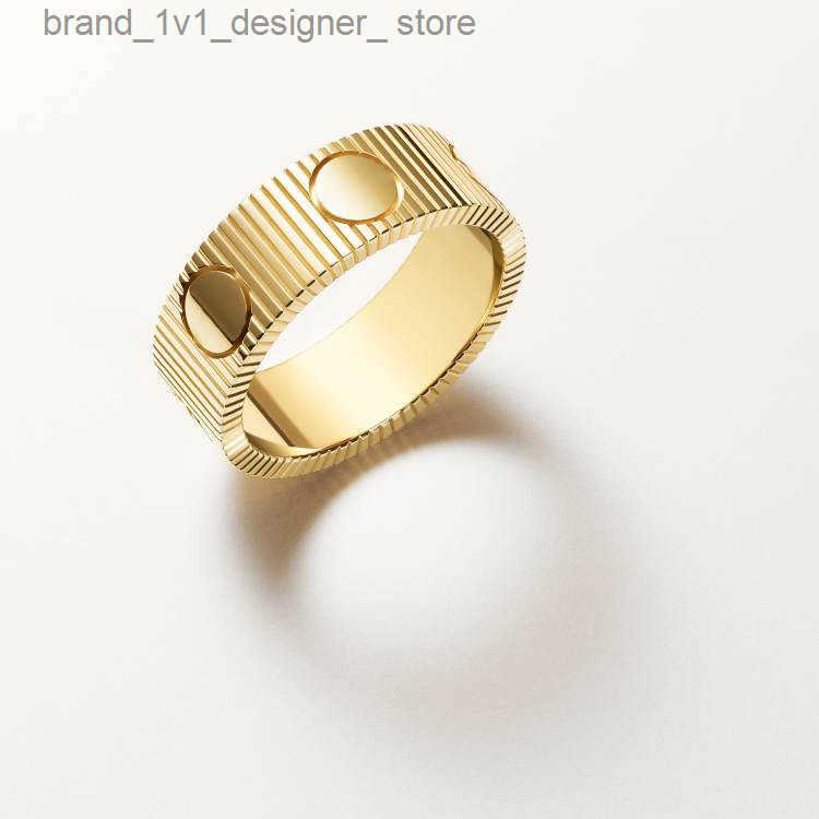 New Unimited Jewelry Ring Women Men Jewelry Couple Wedding Rings Stainless Steel Alloy Gold-plated Stripe cessories Never Fade S251115
