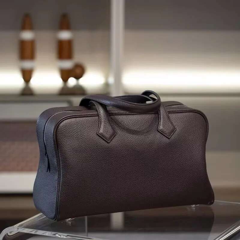 Designer Bag First-Layer Cowhide High-Quality Large-Capacity Bowling Men And Women's Commuting Travel Lightweight Portable Shoulder Bag