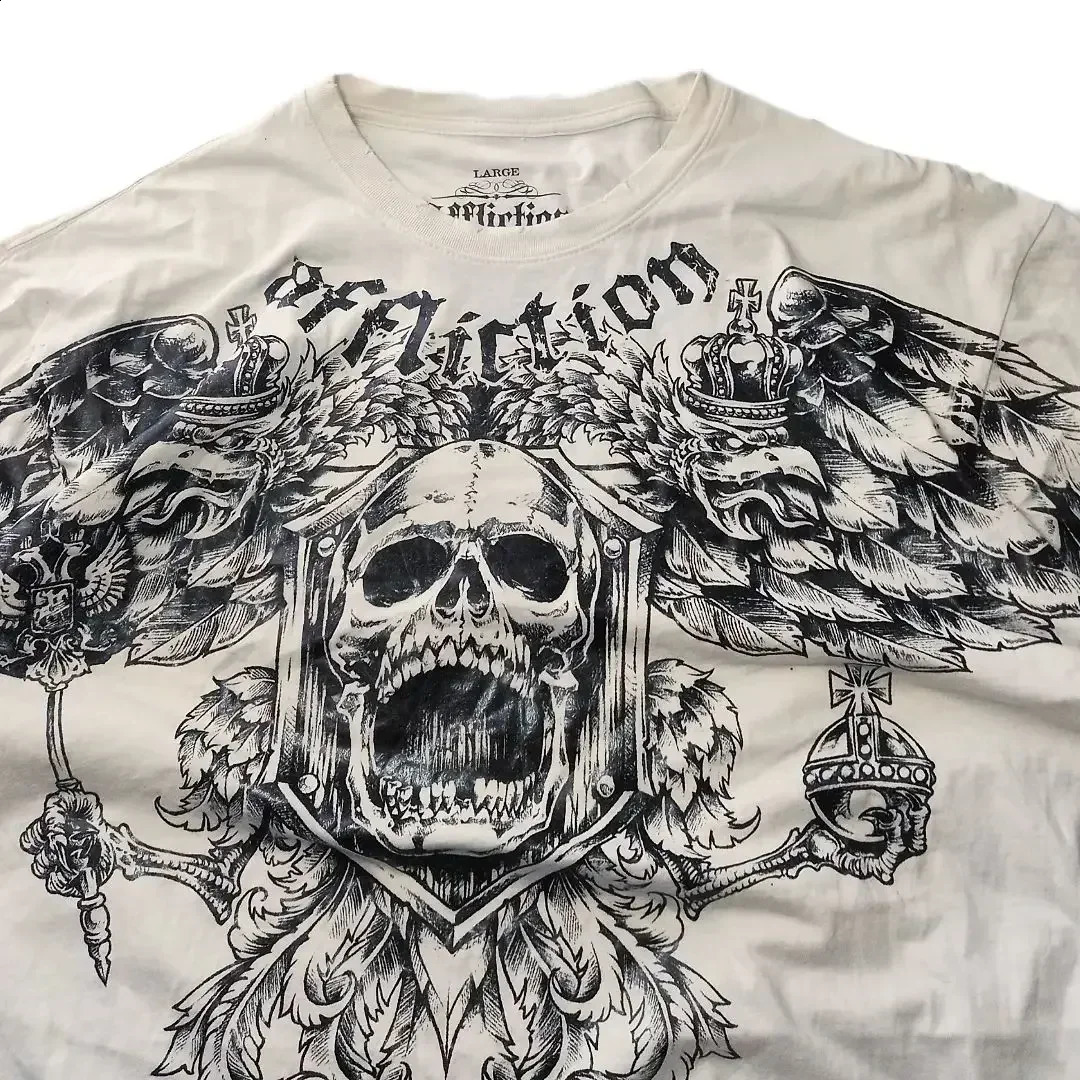 Y2K ultrafine Tshirt mens short sleeved Gothic clothing top street clothing Tshirt Harajuku retro hiphop skull pattern 250411