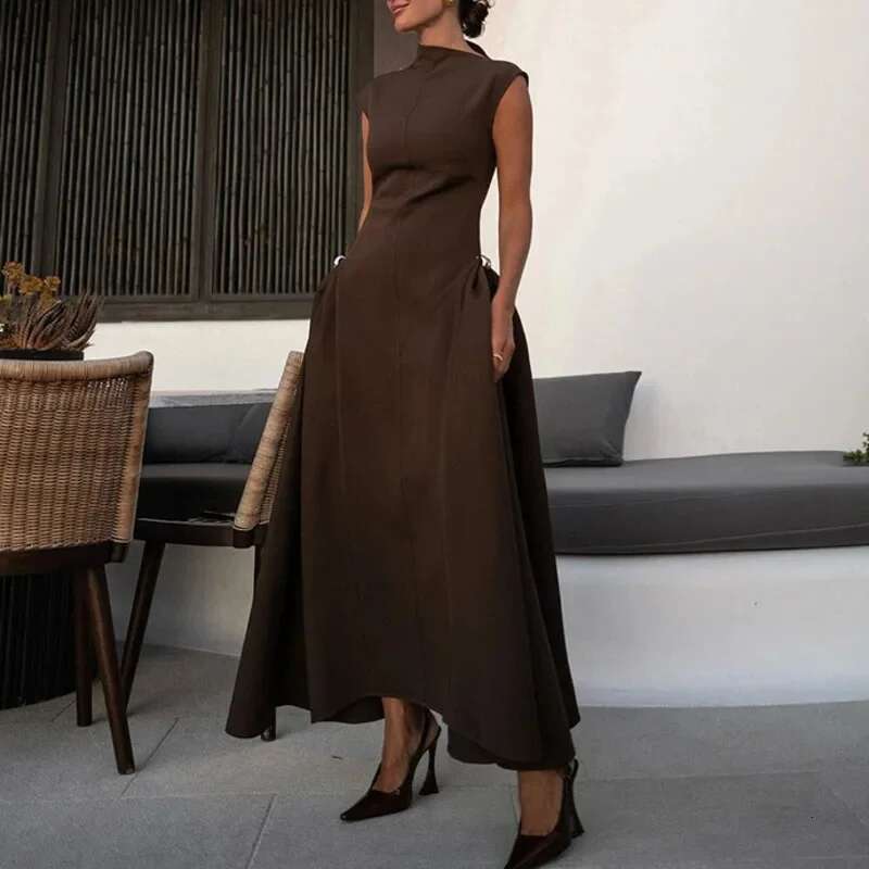 Elegant Oblique Collar Pleated A-Line Dress Women Fashion Solid Sleeveless Slim Long Dresses Female 2024 New Evening Party Gowns
