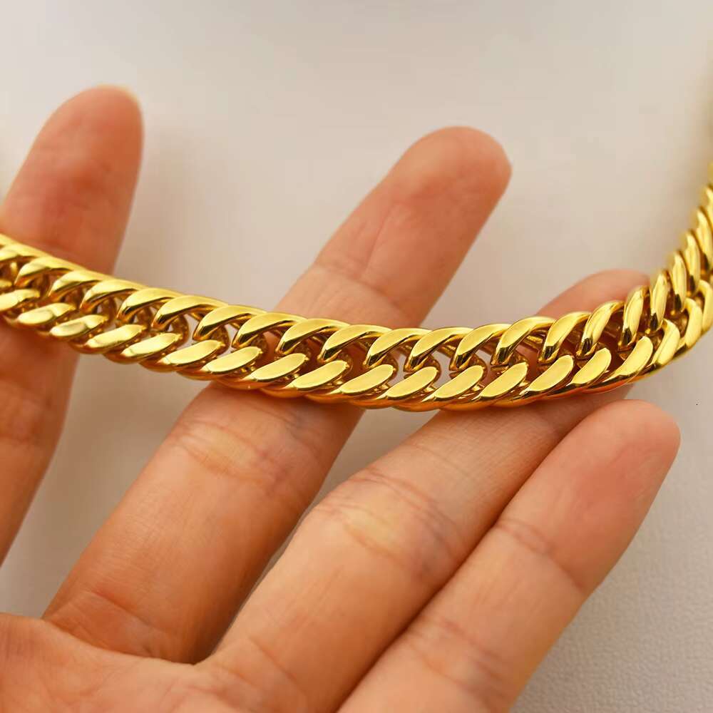 Wholesale Cheap Price Custom Hip Hop Mens Stainless Steel 18k Gold Plated Chain Necklace Cuban Link Chain