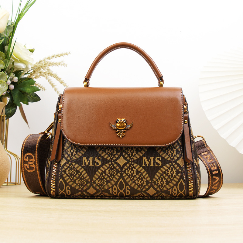 New Crossbody Fashion Printed Women S Handheld Small Square Large Capacity Single Shoulder Crossover Tote Bag