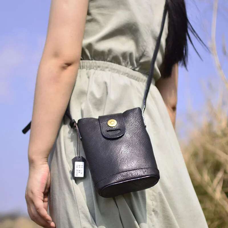 AETOO Mobile Phone Spring/Summer New Women's Bag High-Grade Casual Fashion First Layer Cowhide Single Shoulder Crossbody Lea