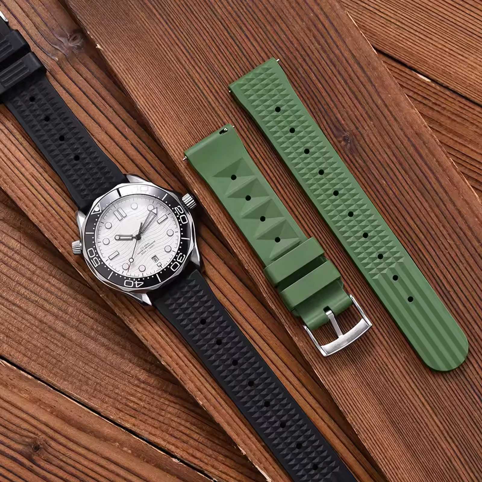 FKM Rubber Waffle Watch Strap 20mm 22mm Fluororubber Strap Universal Diver Waterproof Cfortable Sports Fast Release Watchbands C251124