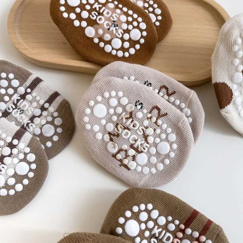 3Pairs/Lot Baby Floor Socks Cute Cartoon Short Cotton Bear Socks Toddler Anti Slip Kawaii Unisex Sock For 0-5Yrs Kids Girls Boys G251124