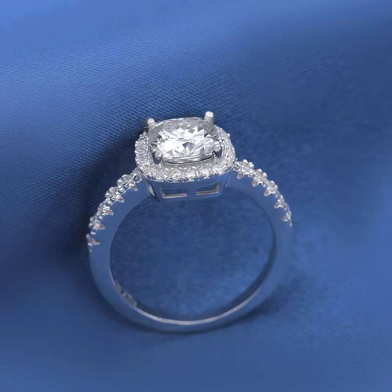 925 Sterling Silver Lab Grown Cushion Cut Moissanite Diamond Engagement Ring for Women
