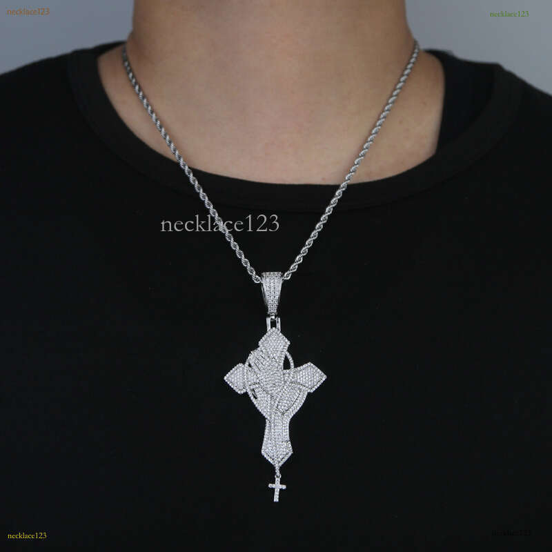 New Prayer Ice out vvs Moissanite Cross pendant Fashion trend Hip hop chic men's accessories Free shipping