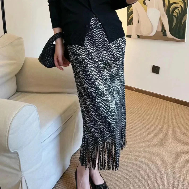 Miyake Style Pleated Skirt for Women 2025 Gold-plated Drooping High-waisted Tassel A-line Skirt for Women 250421