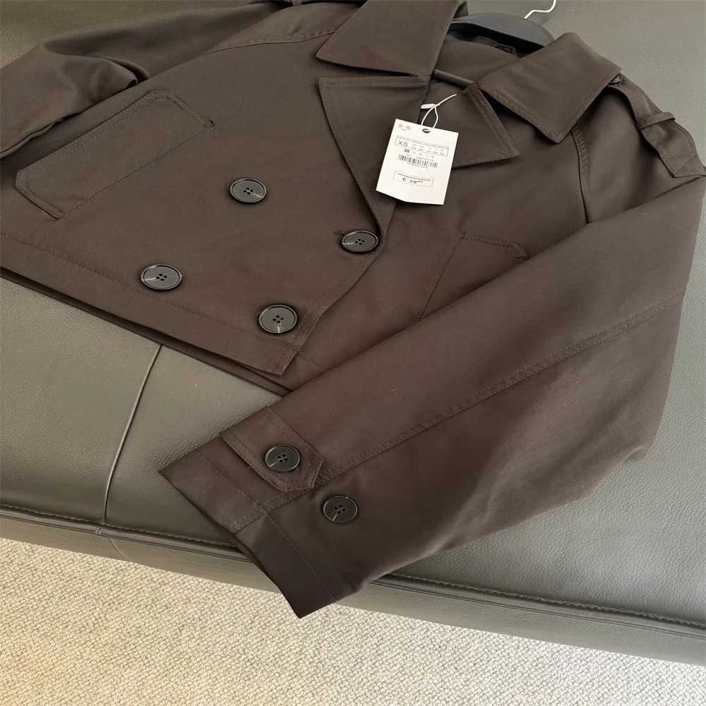 Spring and Autumn new womens clothing British style double breasted lapel double breasted short windbreaker jacket J251124