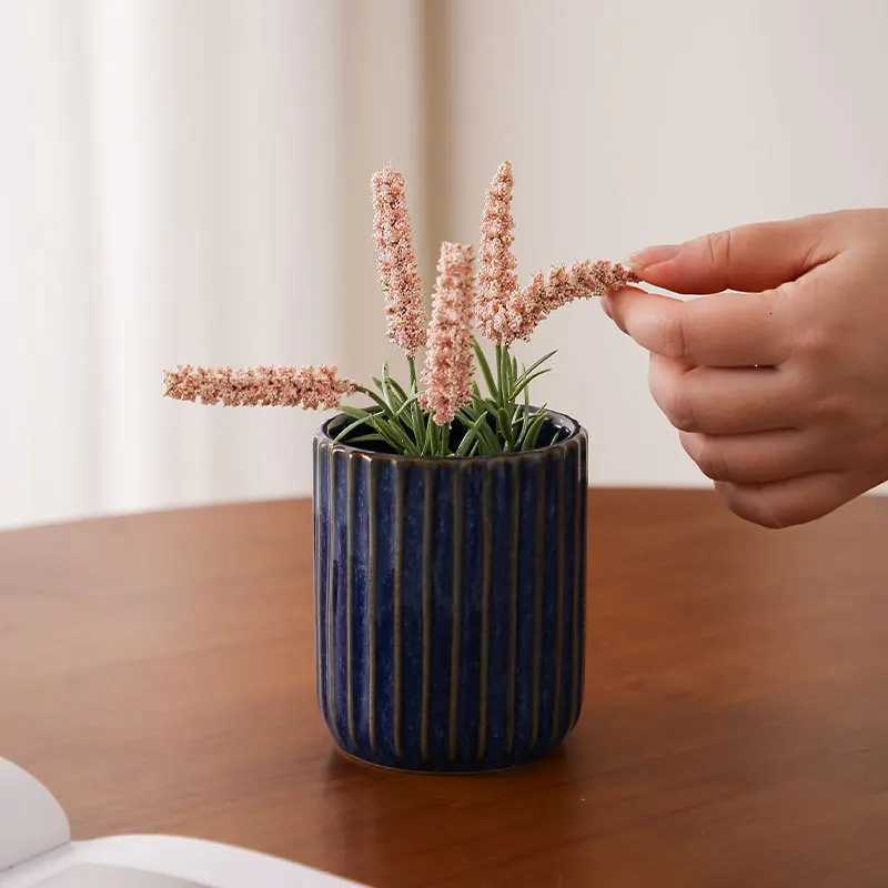 European Light Luxury High-end Vase Home Soft Mini Hydroponic Vase Decorative Ornament Flower Arrangement Ceramic Vase C251124