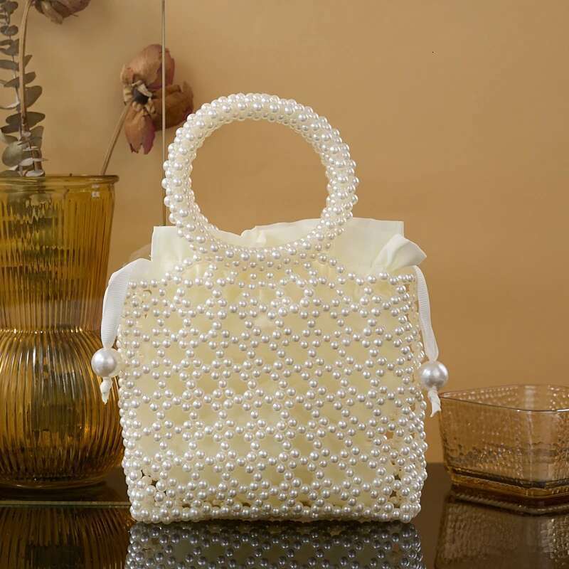 New Pearl Hand-Beaded Finished Fashion Catwalk Women's Cross-Body Light Texture Net Red Mobile Phone Bag