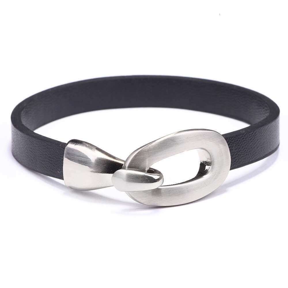 Bracelet with simple personality temperament, street photography, leather, solid color bracelet, versatile and high-end for women