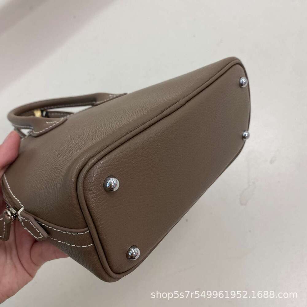 Designer Bag Mini Bowling Shell For Women S Shoulder New Light Luxury Sheep Pattern Handheld Crossbody Bag