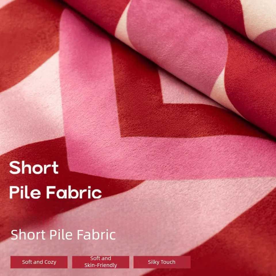 New Luxury Fabric Tissue Box Love Heart Print Portable Toilet Paper Holder Multipurpose Convenient Napkin Storage Bag HouseholdM251124