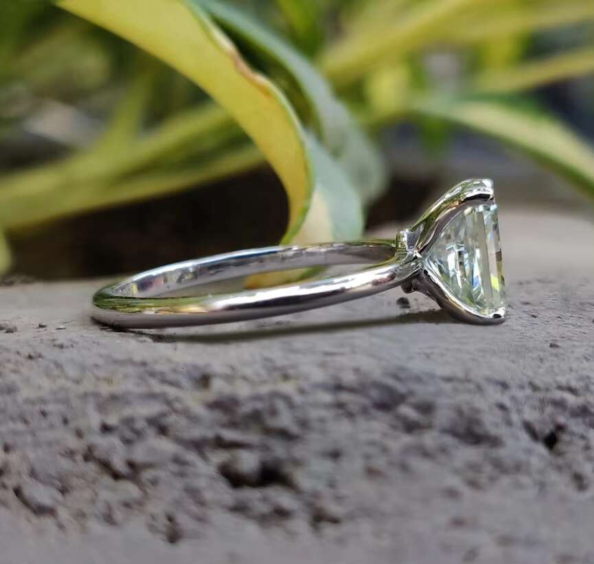 Christmas Promotion Discount Jewelry 3.0 CT Radiant Cut Light Green Moissanite Ring Vintage
