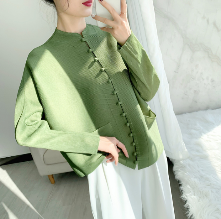 Fashionable And Cas… - image