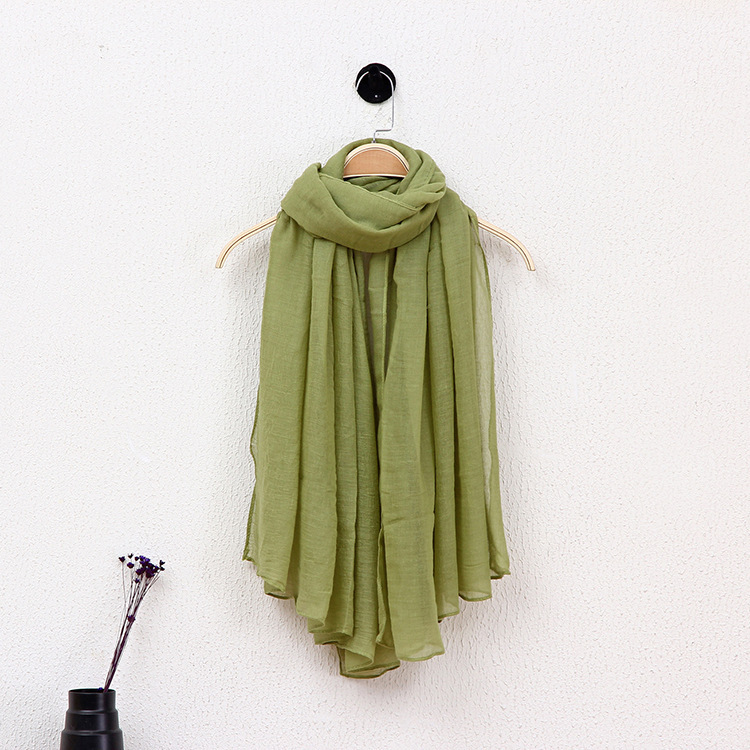 K508 New autumn and winter scarf foreign trade creative solid color cotton and linen scarf couple literary retro silk scarf tassel scarf wholesale