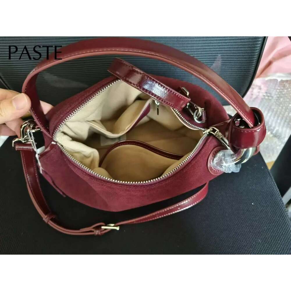 Designer Bag Retro Euro Stylish Carmel Color Hobo Tote Soft 2025 Winter Matte Nubuck Suede Leather Women Crossbody Bag Chamois Ladies Handbag
