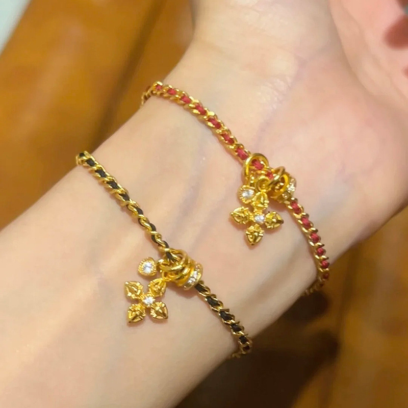 18K Real Gold Plated Super Flash Zircon Heart Cross Vintage Fashion Bracelet Light Luxury High-end Jewelry - view 3
