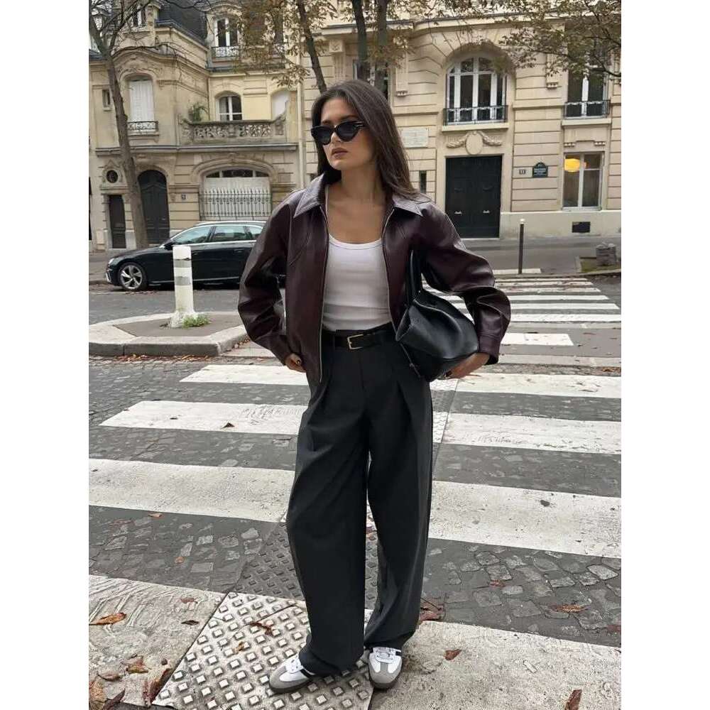 Designer Clothes Women Fashion Solid Zipper Short Bomber Leather Coat Chic Lapel Long Sleeves Cropped Jackets 2025 New Female High Street Outwear