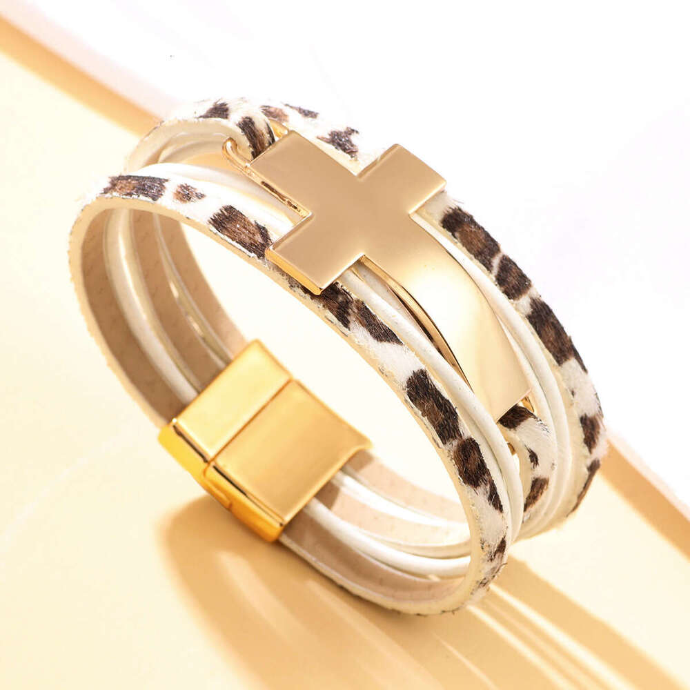 Hot selling Multi layer Leather Wide Edge Personalized Cross Couple Handpiece Magnetic Buckle Bracelet