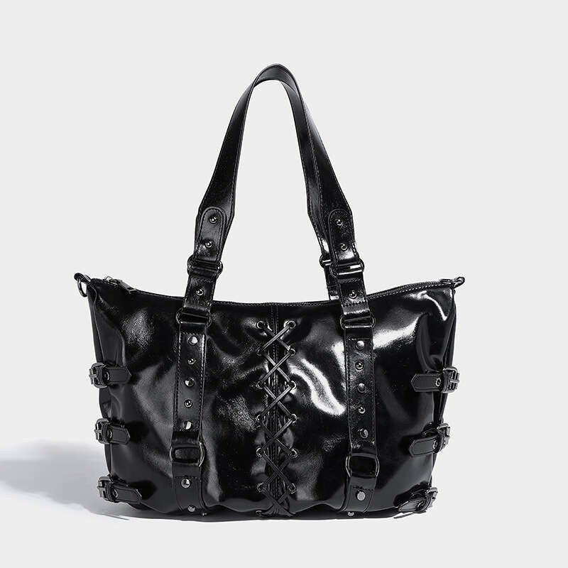 Designer Women's Bags Designer Strap Punk Rivet Design Handheld Tote Autumn/Winter New Large Capacity Commuter Shoulder Underarm Bag