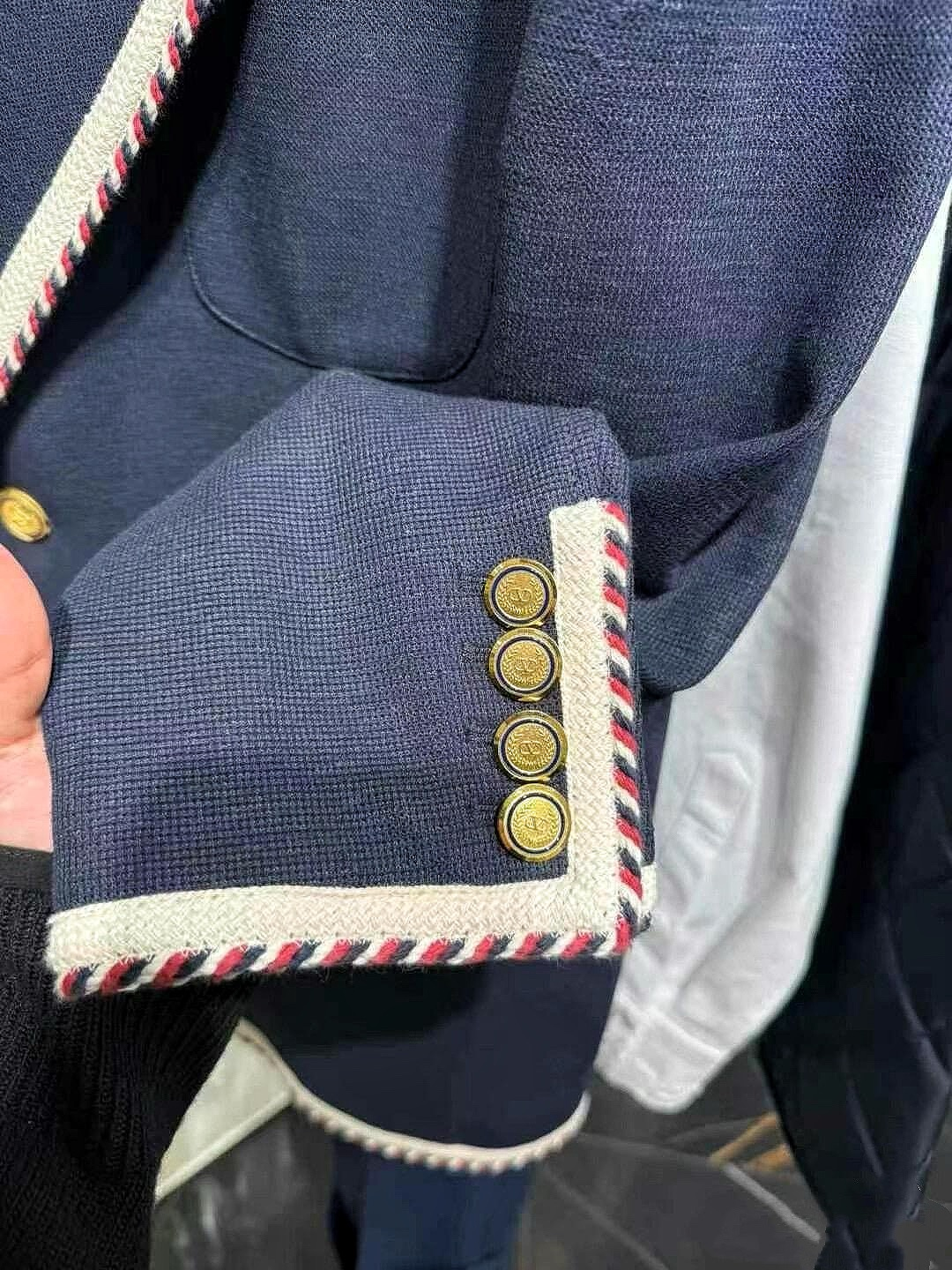 womens blazer womens casual suits business Vogue Paris 2025 Fashion Week Show Customized Fashion Tailored clothing M002