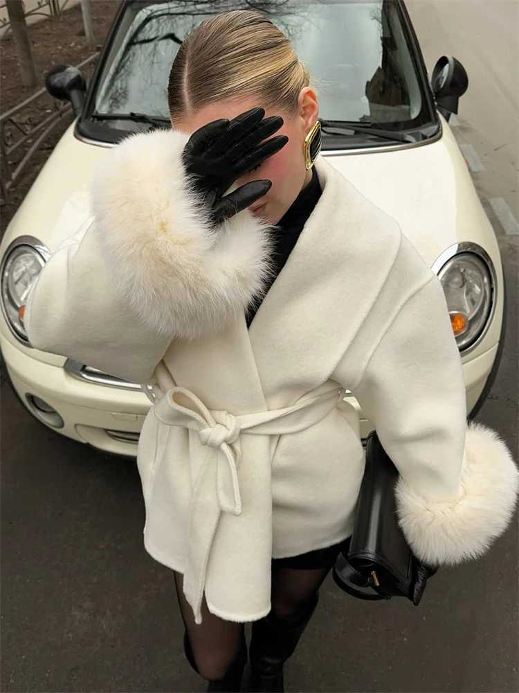 Trendix Fox Fur Woolen Womens Autumn Coat Fashion Patchwork Double-Sided Wool Overcoat 2025 New Elegant Office Commuter Jacket J251124