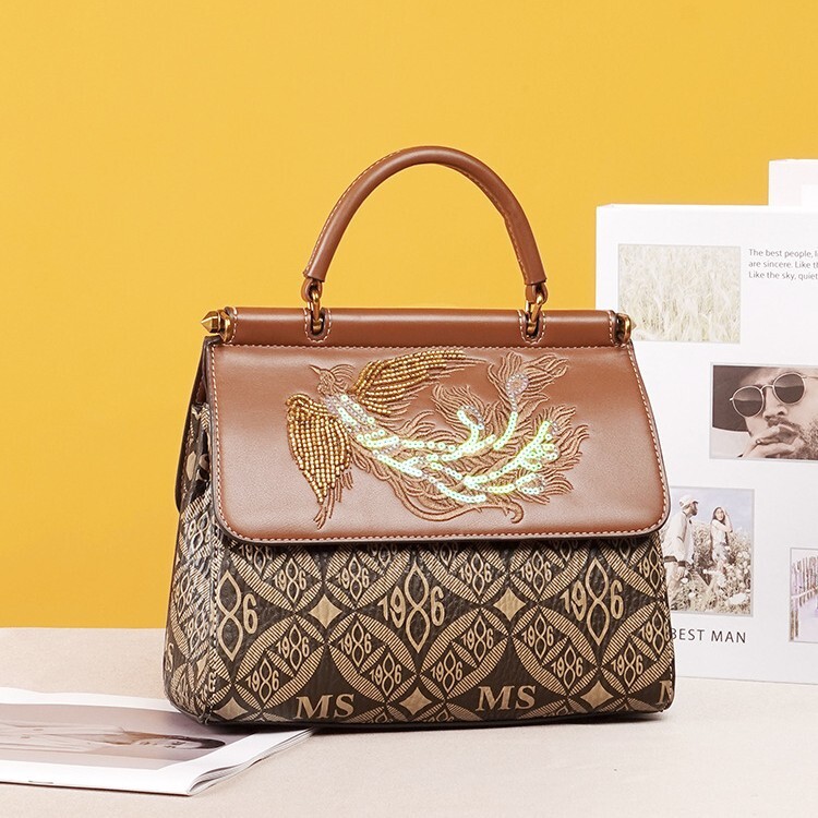 Chinese Style Embroidered Bag Women S High End Temperament Middle Aged Mother Handbag Light Luxury Versatile Single Shoulder Crossbody Bag Tote Bag