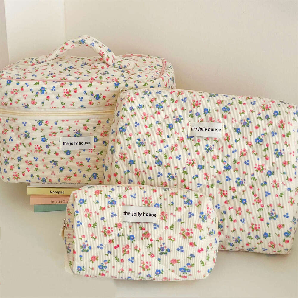Jolly House Women's 3-Piece Floral - Polyester, Non Waterproof, Fragrance Free, Large Capacity Travel Makeup Storage Bag .