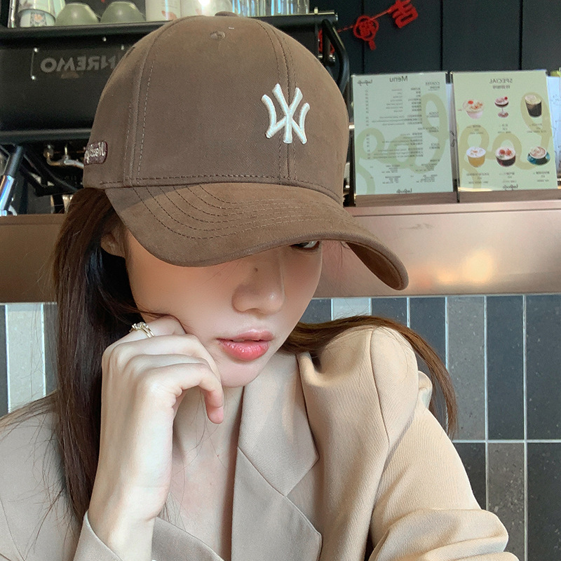 Couples baseball caps with three-dimensional embroidered letters wide-brimmed sunshade visor caps ins Y2K designer beanie bonnet winter hat luxe mens 