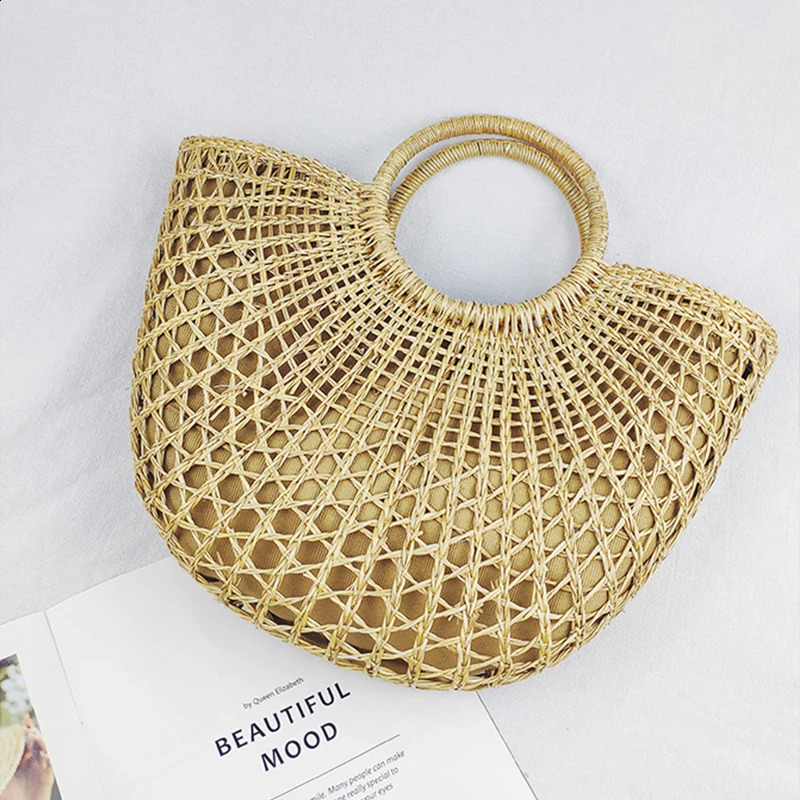 Hollow er Beach Shoulder Bag High Quality Straw Handbag Women Summer Raffia Woven Travel Basket Tote Bags 250417