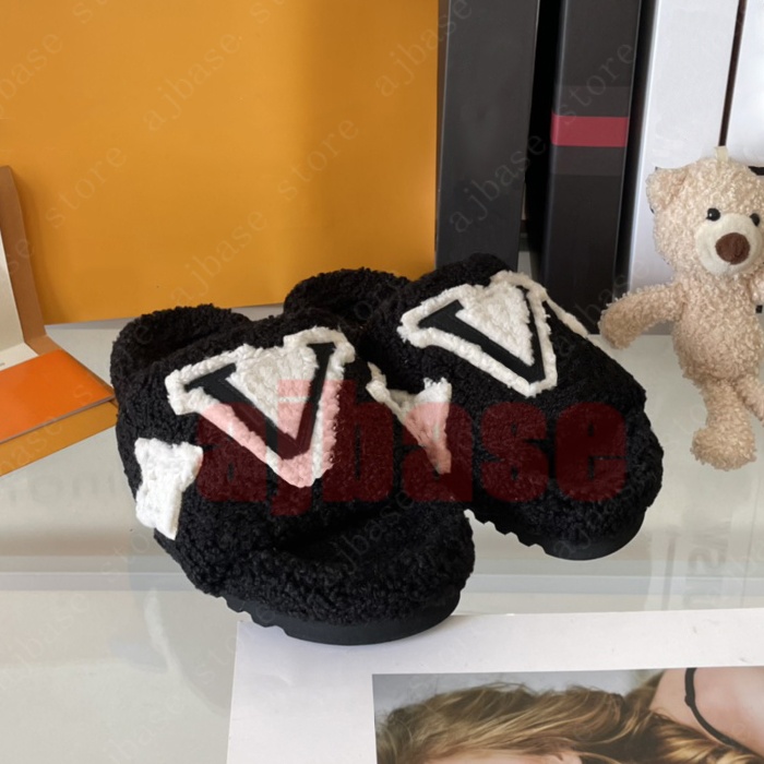 Designer Women Lambs Wool Slipper Old Flowers Fur Woolen Plush Slides Lambskin Sandals Flat Heel Slippers Home Loafers Luxurys Shoes