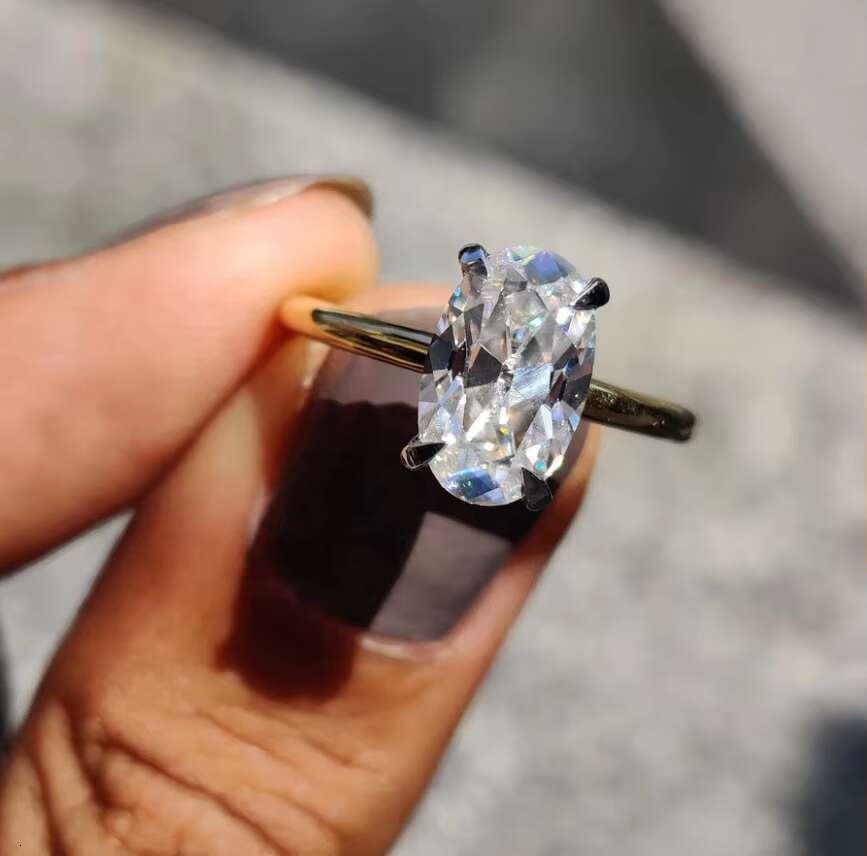 Hot Sell 9K 10K 14K 18K 2.21 CT Cut Colorless Moissanite Solitaire Engagement Ring