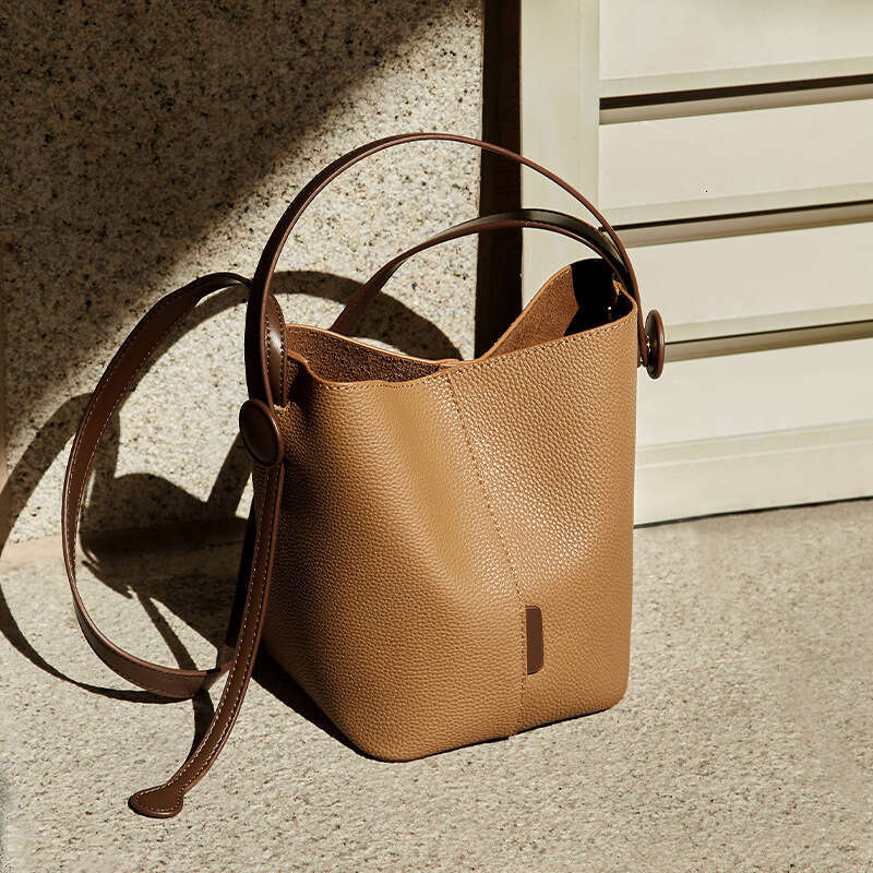 New Vegetable Basket Bucket Premium One Shoulder Handheld Women S Fashion Office Commuter Tote Bag