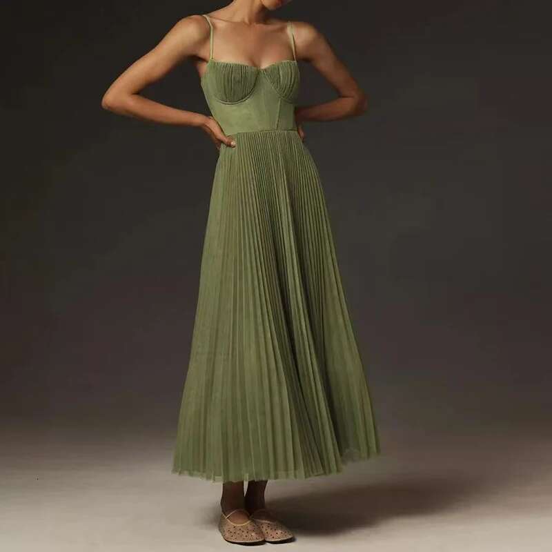 New Spring Summer Solid Pleated Dresses Women Sexy Strapless Hollow A-Line Long Casual Sleeveless Backless Zip Sling Dress
