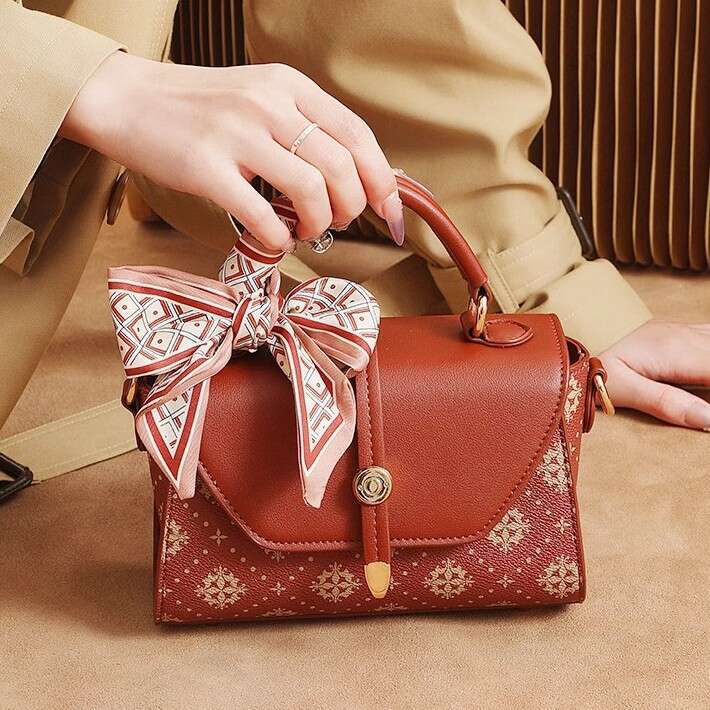 Red Female New Chinese Style China Chic Printed Handbag Grand Middle Aged Mother Bag High Grade Messenger Bag