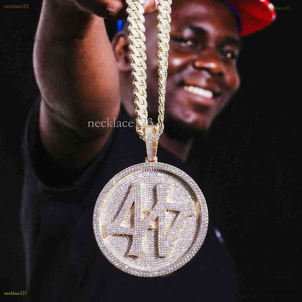 Big Round 3D Micro vvs1 Custom Pendant With D Color VVS Melee Size Moissanite Dia For Man