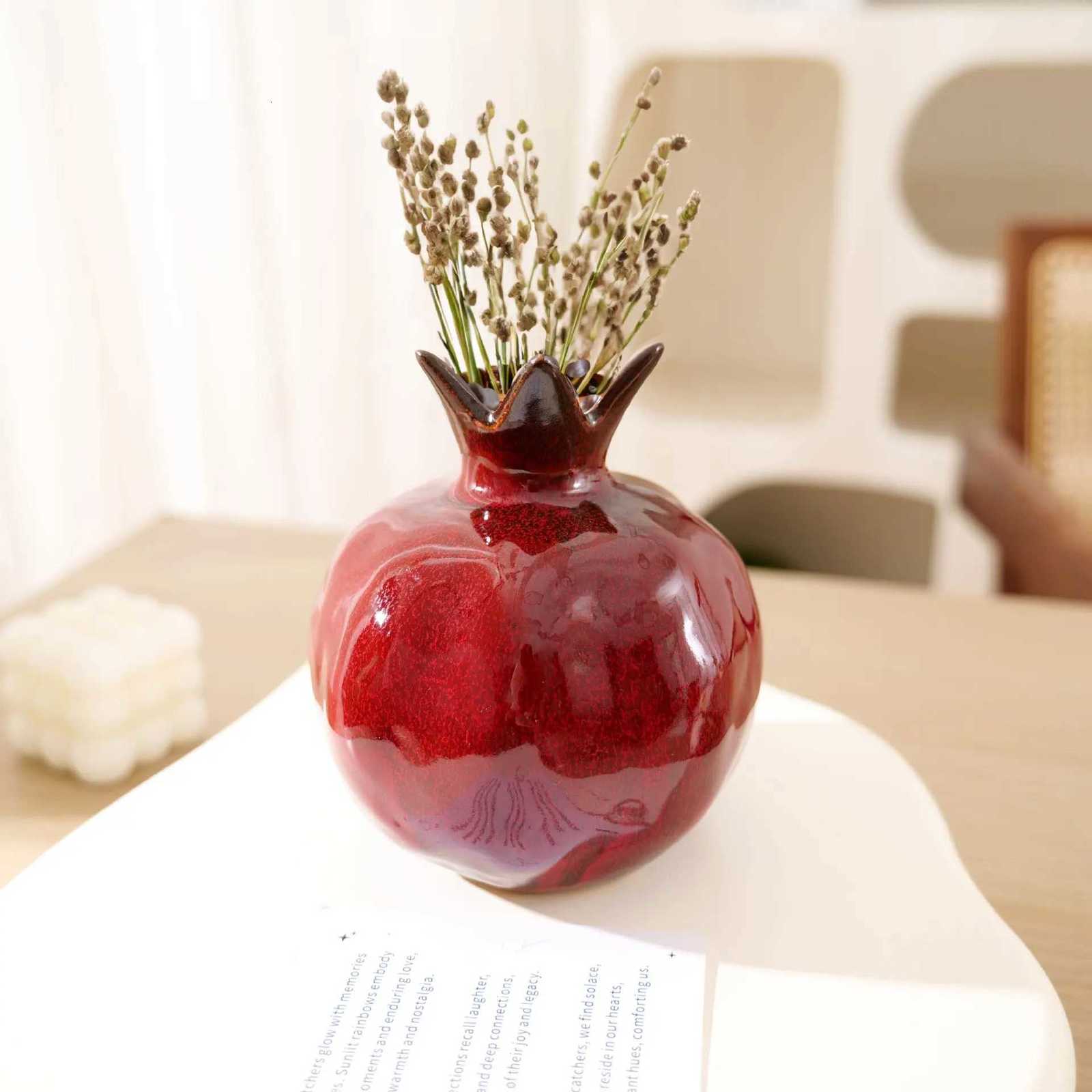Ceramic Vases Bright Porcelain Pomegranate Vase Table Decoration Ornaments Arrangement Flower Plant Pots Room Aesthetic Decor C251124
