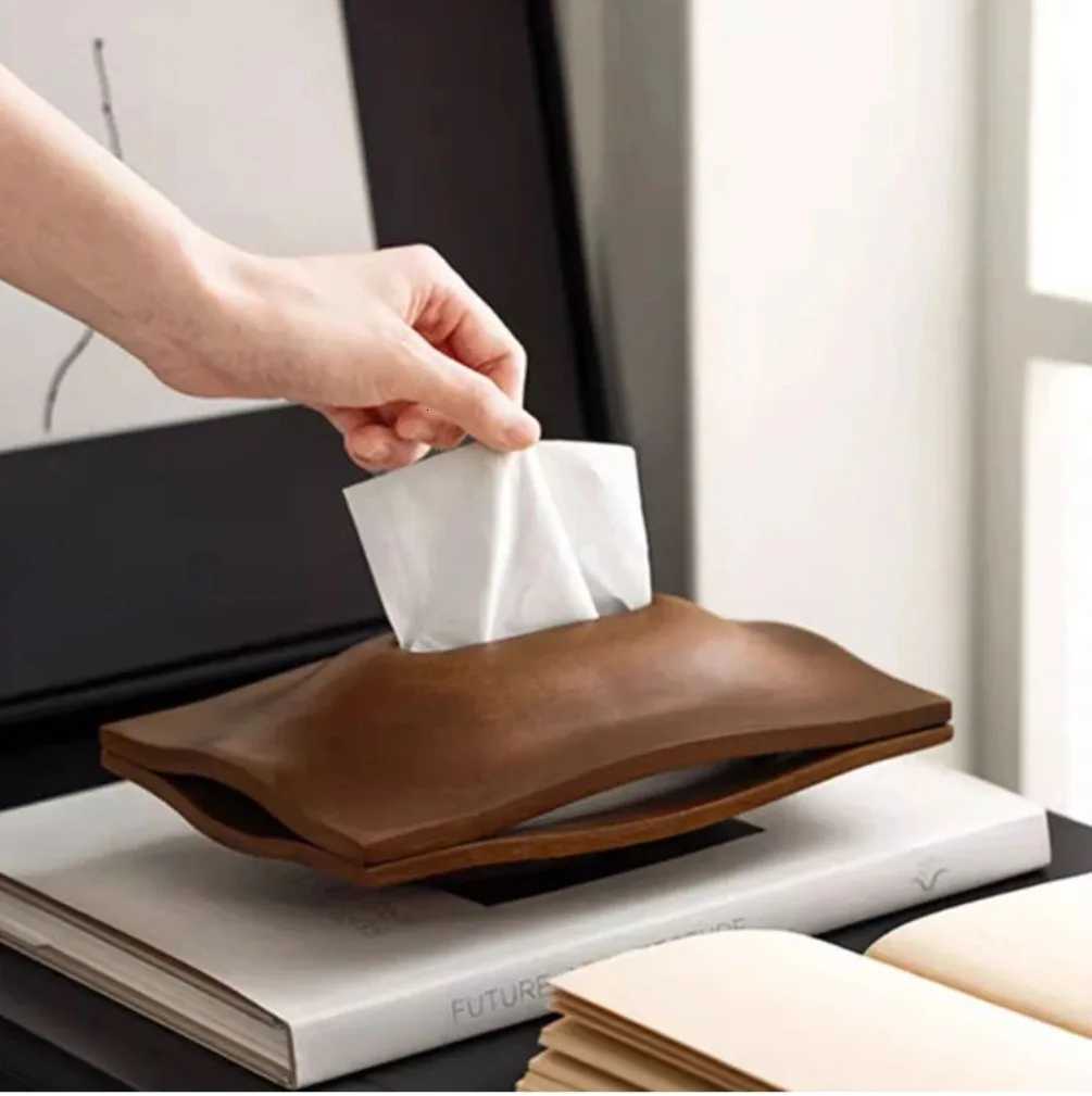 Retro Tissue Box Luxury Walnut Wooden Napkin Holder Home Coffee Table Decoration Napkin Storage Case Vintage Handkerchief BoxesM251124