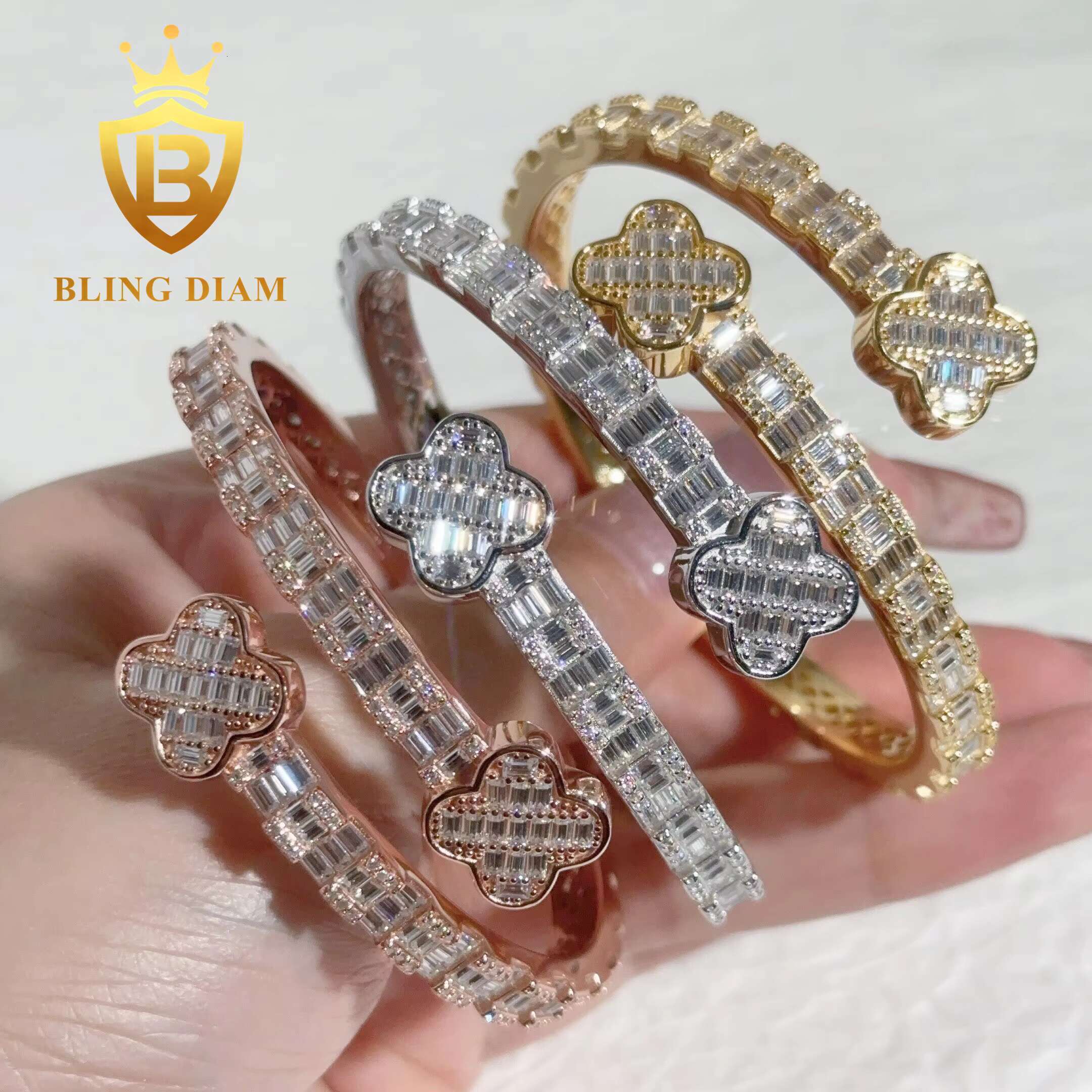 Fashion Iced Out Moissanite Bangle 925 Sterling Silver Hip Hop Jewelry Four Cleaf Diamond Bangle Pass Diamond Tester