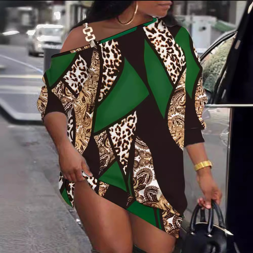 2023 Autumn Printed Metal Buckle Oblique Shoulder Collar Button Dress for Women