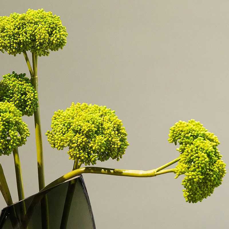 Creative Geometric Oblique Mouth Square Transparent Glass Vase Nordic Luxury Ornaments Flower Arrangement C251124